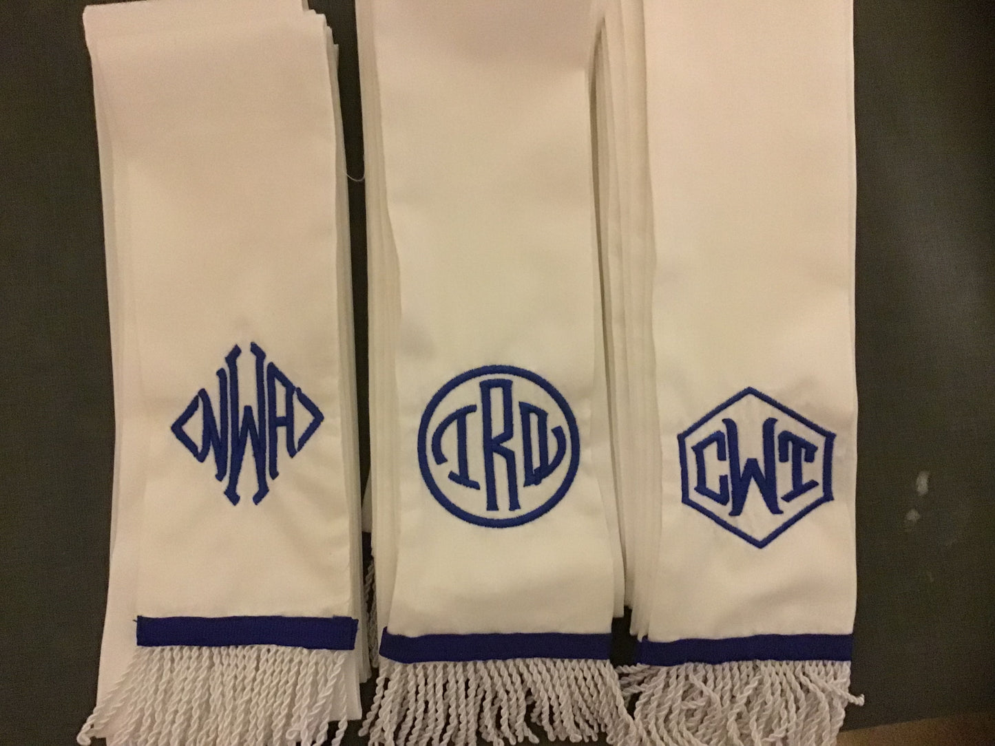 Monogramed Mitri